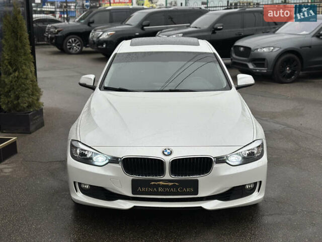 Білий БМВ 3 Серія, об'ємом двигуна 2 л та пробігом 212 тис. км за 13900 $, фото 7 на Automoto.ua