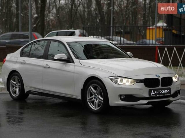 Белый БМВ 3 Серия, объемом двигателя 2 л и пробегом 180 тыс. км за 13000 $, фото 2 на Automoto.ua