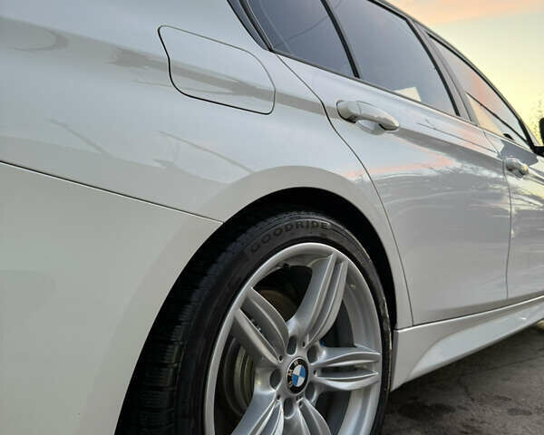 Белый БМВ 3 Серия, объемом двигателя 3 л и пробегом 184 тыс. км за 17000 $, фото 7 на Automoto.ua