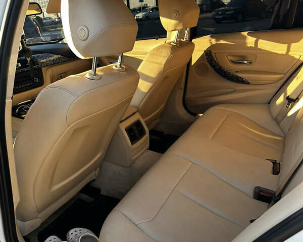 Білий БМВ 3 Серія, об'ємом двигуна 2 л та пробігом 194 тис. км за 10450 $, фото 21 на Automoto.ua