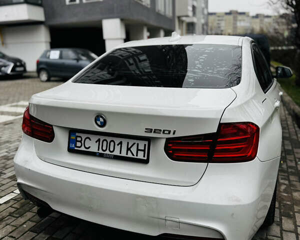 Белый БМВ 3 Серия, объемом двигателя 2 л и пробегом 231 тыс. км за 12100 $, фото 11 на Automoto.ua