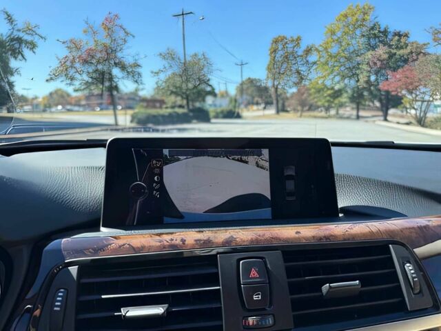 Белый БМВ 3 Серия, объемом двигателя 2 л и пробегом 90 тыс. км за 10100 $, фото 9 на Automoto.ua