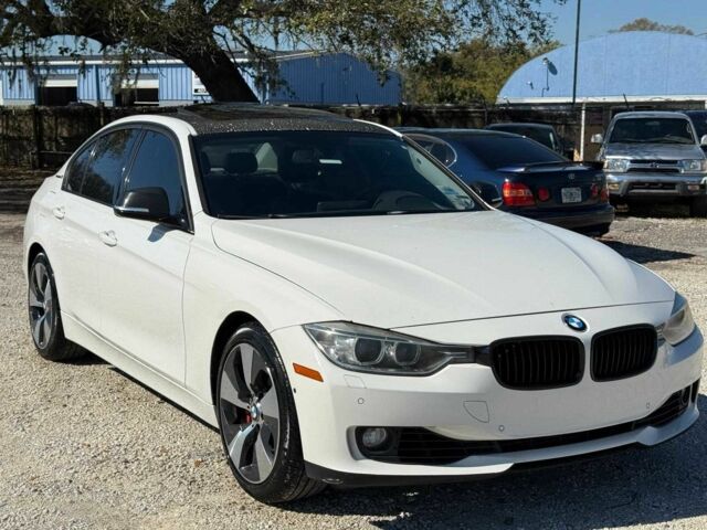 Белый БМВ 3 Серия, объемом двигателя 3 л и пробегом 116 тыс. км за 3500 $, фото 1 на Automoto.ua