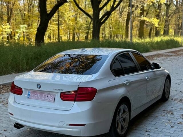 Белый БМВ 3 Серия, объемом двигателя 2 л и пробегом 215 тыс. км за 9500 $, фото 2 на Automoto.ua