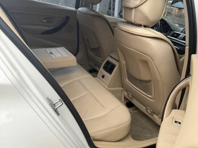 Белый БМВ 3 Серия, объемом двигателя 2 л и пробегом 202 тыс. км за 7900 $, фото 4 на Automoto.ua