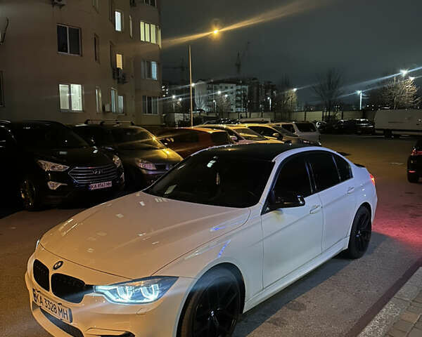 Белый БМВ 3 Серия, объемом двигателя 2 л и пробегом 270 тыс. км за 14500 $, фото 1 на Automoto.ua