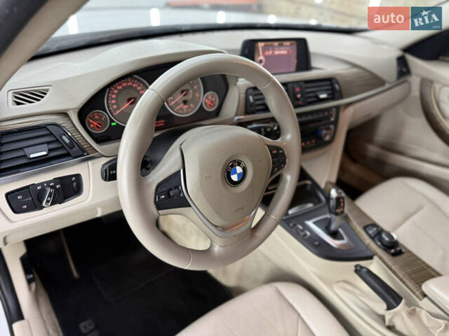 Белый БМВ 3 Серия, объемом двигателя 2 л и пробегом 209 тыс. км за 13999 $, фото 36 на Automoto.ua