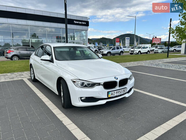 Белый БМВ 3 Серия, объемом двигателя 2 л и пробегом 145 тыс. км за 17700 $, фото 1 на Automoto.ua