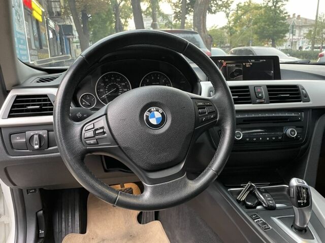 Белый БМВ 3 Серия, объемом двигателя 2 л и пробегом 219 тыс. км за 11000 $, фото 13 на Automoto.ua