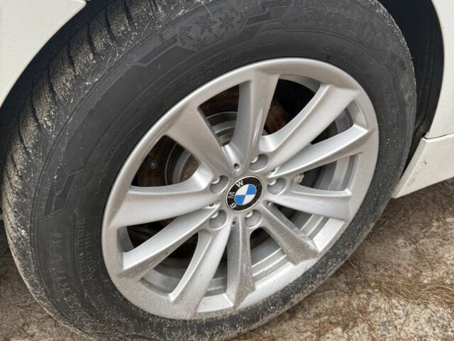 Белый БМВ 3 Серия, объемом двигателя 2 л и пробегом 202 тыс. км за 7900 $, фото 7 на Automoto.ua