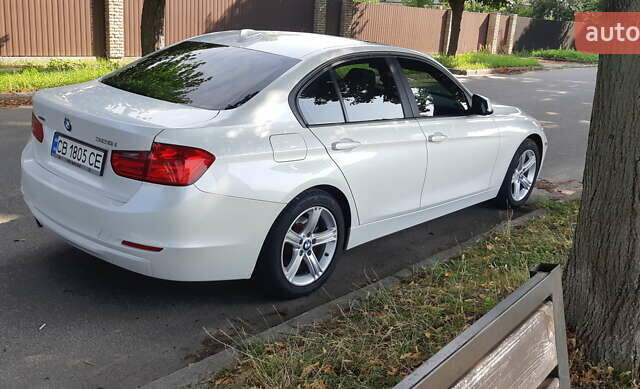 Белый БМВ 3 Серия, объемом двигателя 2 л и пробегом 187 тыс. км за 13000 $, фото 16 на Automoto.ua