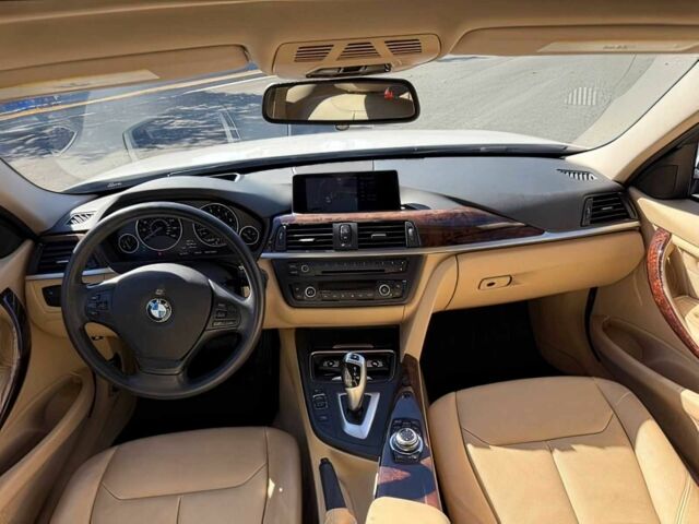 Белый БМВ 3 Серия, объемом двигателя 2 л и пробегом 90 тыс. км за 10100 $, фото 7 на Automoto.ua