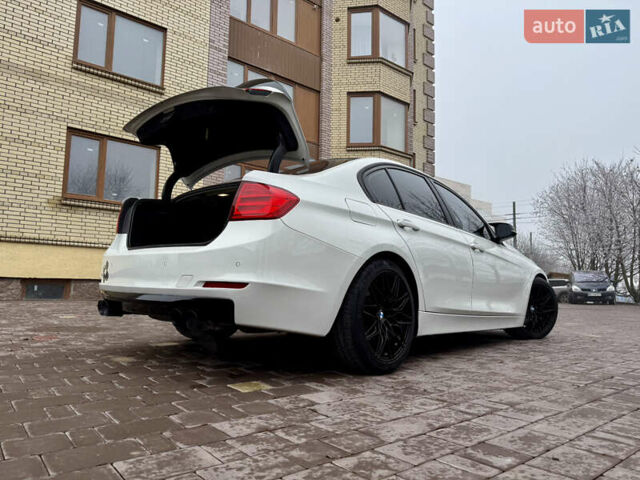 Белый БМВ 3 Серия, объемом двигателя 2 л и пробегом 175 тыс. км за 13999 $, фото 92 на Automoto.ua