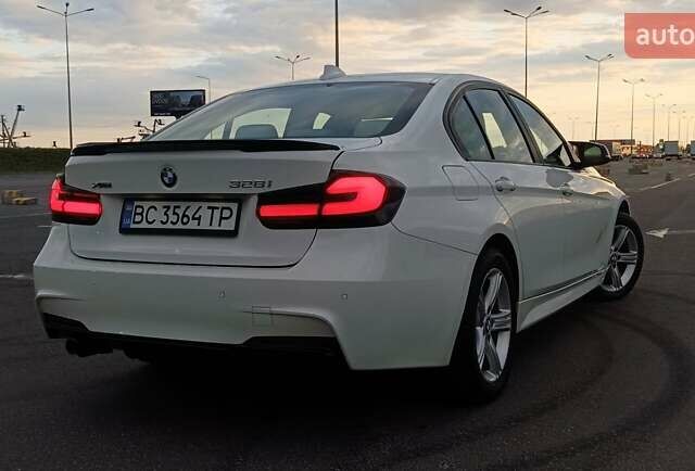 Білий БМВ 3 Серія, об'ємом двигуна 2 л та пробігом 189 тис. км за 15500 $, фото 15 на Automoto.ua
