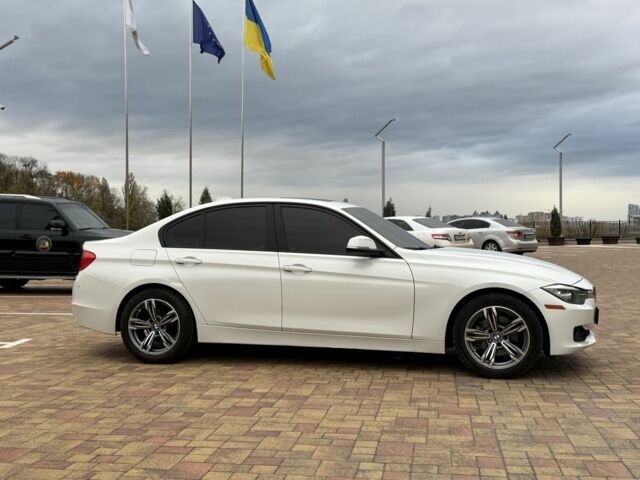 БМВ 3 Серія 2013 у Києві на Automoto.ua Білий БМВ 3 Серія, об'ємом двигуна 2 л та пробігом 200 тис. км за 9900 $, фото 3 на Automoto.ua
