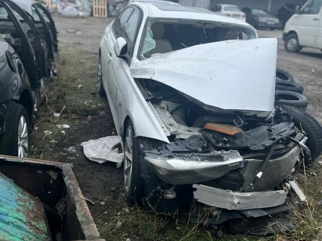 Білий БМВ 3 Серія, об'ємом двигуна 2 л та пробігом 123 тис. км за 7000 $, фото 3 на Automoto.ua