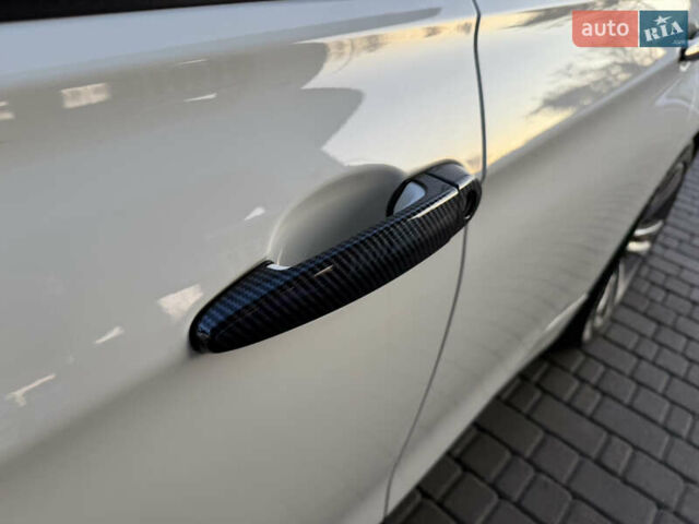 Білий БМВ 3 Серія, об'ємом двигуна 2 л та пробігом 185 тис. км за 14000 $, фото 13 на Automoto.ua