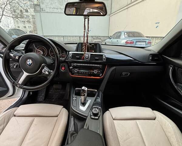 Белый БМВ 3 Серия, объемом двигателя 2 л и пробегом 350 тыс. км за 12500 $, фото 15 на Automoto.ua