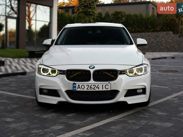Белый БМВ 3 Серия, объемом двигателя 2 л и пробегом 140 тыс. км за 12500 $, фото 3 на Automoto.ua