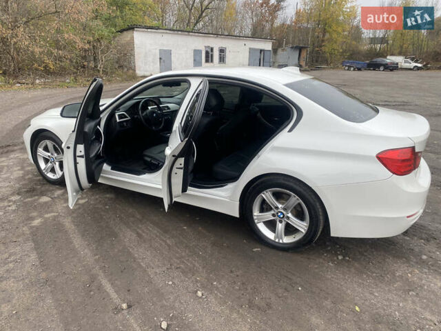 БМВ 3 Серия 2013 в Пирятине на Automoto.ua Белый БМВ 3 Серия, объемом двигателя 2 л и пробегом 203 тыс. км за 11500 $, фото 7 на Automoto.ua