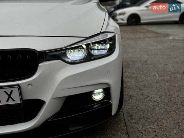 Білий БМВ 3 Серія, об'ємом двигуна 3 л та пробігом 186 тис. км за 18500 $, фото 9 на Automoto.ua