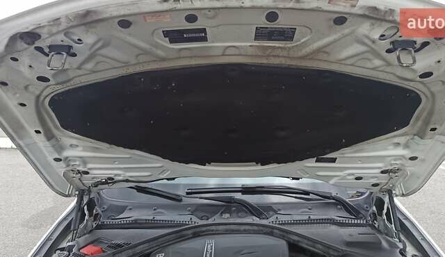 Білий БМВ 3 Серія, об'ємом двигуна 2 л та пробігом 155 тис. км за 15000 $, фото 42 на Automoto.ua