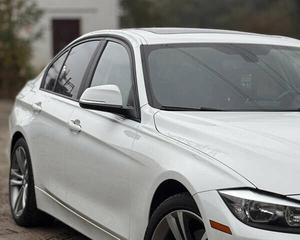 Белый БМВ 3 Серия, объемом двигателя 2 л и пробегом 173 тыс. км за 12600 $, фото 3 на Automoto.ua