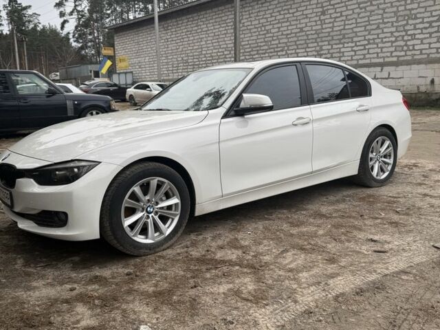 Белый БМВ 3 Серия, объемом двигателя 2 л и пробегом 202 тыс. км за 7900 $, фото 9 на Automoto.ua