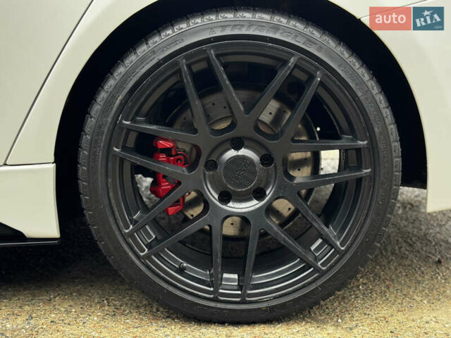 Білий БМВ 3 Серія, об'ємом двигуна 3 л та пробігом 186 тис. км за 18500 $, фото 79 на Automoto.ua