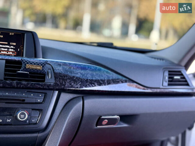 Білий БМВ 3 Серія, об'ємом двигуна 2 л та пробігом 220 тис. км за 14800 $, фото 5 на Automoto.ua