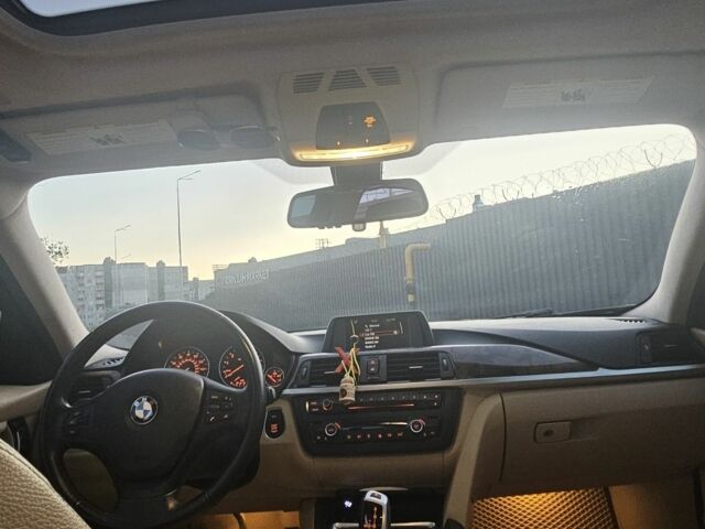 Белый БМВ 3 Серия, объемом двигателя 2 л и пробегом 216 тыс. км за 13000 $, фото 5 на Automoto.ua