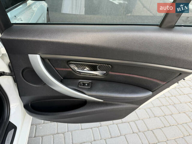Білий БМВ 3 Серія, об'ємом двигуна 2 л та пробігом 185 тис. км за 14000 $, фото 25 на Automoto.ua