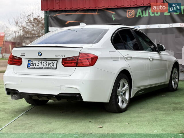 Белый БМВ 3 Серия, объемом двигателя 2 л и пробегом 200 тыс. км за 12000 $, фото 9 на Automoto.ua