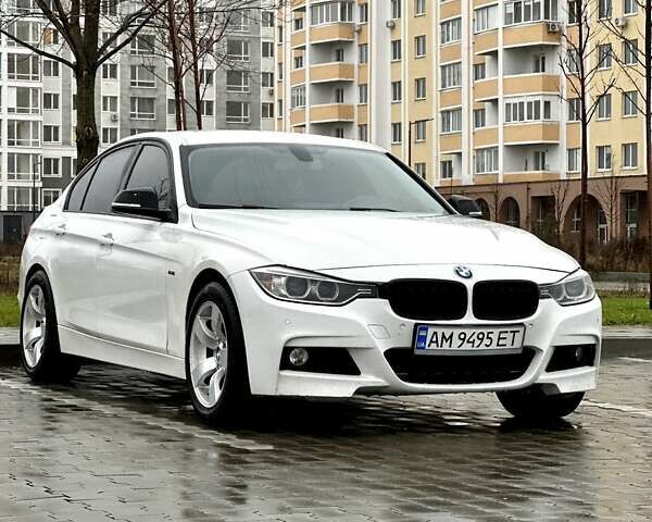 Білий БМВ 3 Серія, об'ємом двигуна 2 л та пробігом 330 тис. км за 13400 $, фото 7 на Automoto.ua