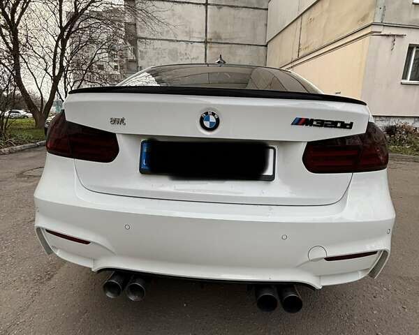 Белый БМВ 3 Серия, объемом двигателя 2 л и пробегом 350 тыс. км за 12500 $, фото 7 на Automoto.ua