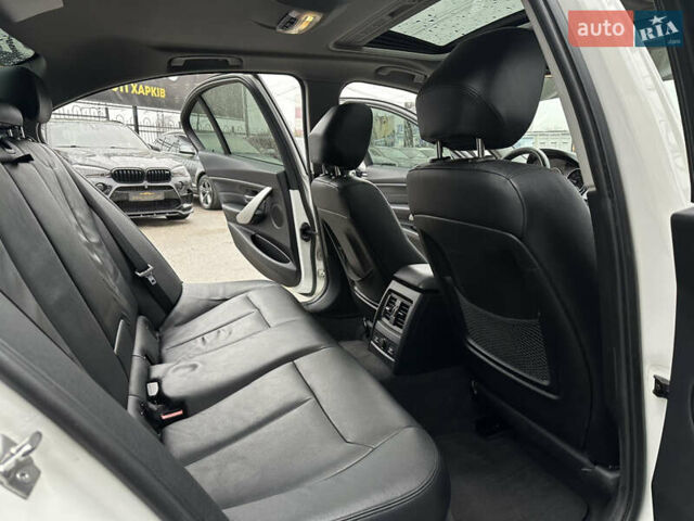 Білий БМВ 3 Серія, об'ємом двигуна 2 л та пробігом 212 тис. км за 13900 $, фото 17 на Automoto.ua