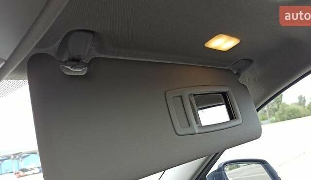 Білий БМВ 3 Серія, об'ємом двигуна 2 л та пробігом 155 тис. км за 15000 $, фото 18 на Automoto.ua