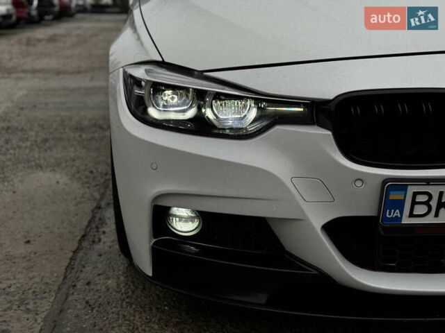 Білий БМВ 3 Серія, об'ємом двигуна 3 л та пробігом 186 тис. км за 18500 $, фото 8 на Automoto.ua