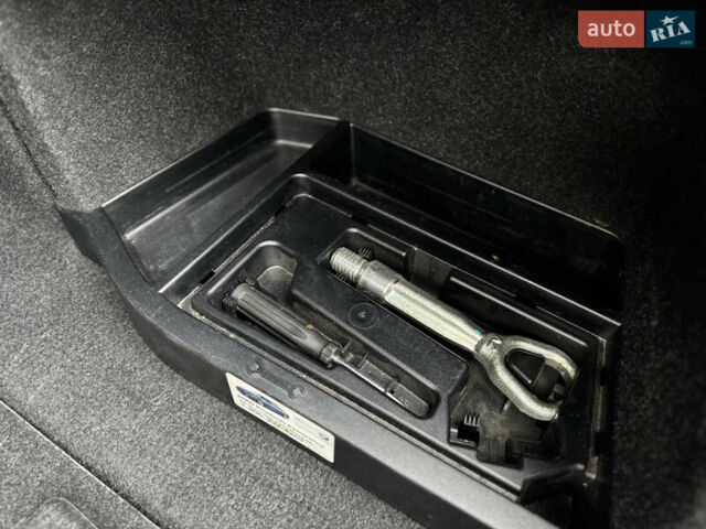 Білий БМВ 3 Серія, об'ємом двигуна 3 л та пробігом 186 тис. км за 18500 $, фото 57 на Automoto.ua