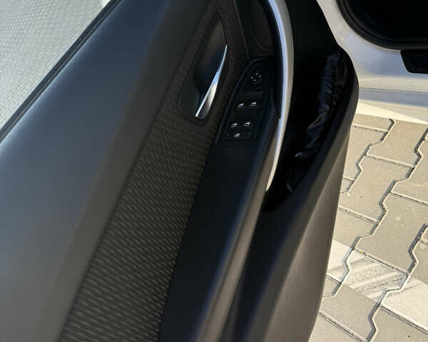 Білий БМВ 3 Серія, об'ємом двигуна 1.6 л та пробігом 171 тис. км за 13700 $, фото 25 на Automoto.ua