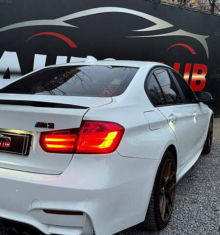 Белый БМВ 3 Серия, объемом двигателя 2 л и пробегом 220 тыс. км за 12800 $, фото 9 на Automoto.ua