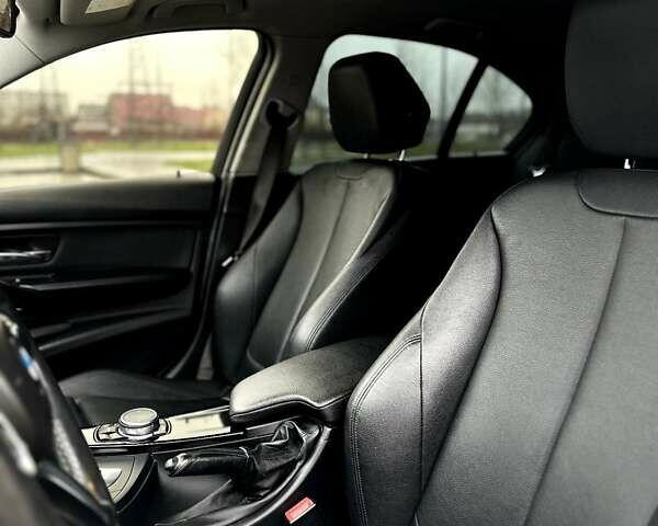 Белый БМВ 3 Серия, объемом двигателя 2 л и пробегом 330 тыс. км за 12500 $, фото 22 на Automoto.ua