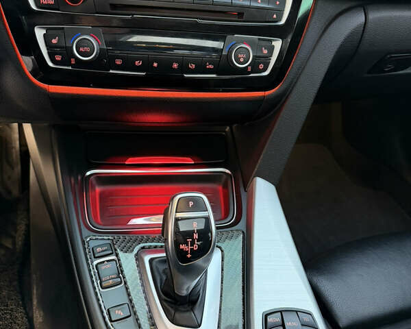 Білий БМВ 3 Серія, об'ємом двигуна 2 л та пробігом 185 тис. км за 14000 $, фото 31 на Automoto.ua