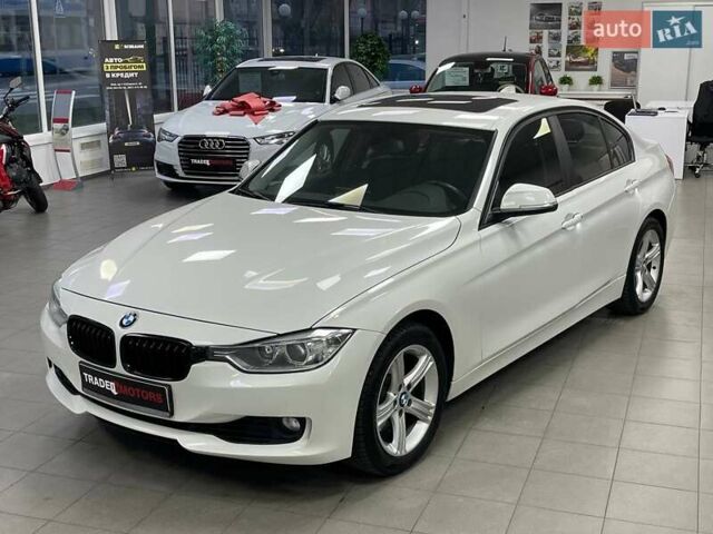 Белый БМВ 3 Серия, объемом двигателя 2 л и пробегом 158 тыс. км за 12790 $, фото 6 на Automoto.ua