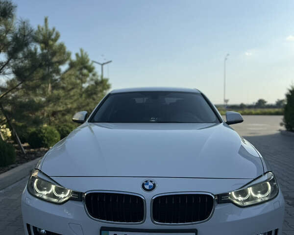 Білий БМВ 3 Серія, об'ємом двигуна 1.6 л та пробігом 171 тис. км за 13700 $, фото 13 на Automoto.ua