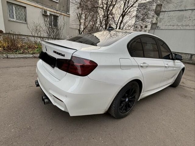 Білий БМВ 3 Серія, об'ємом двигуна 2 л та пробігом 350 тис. км за 12500 $, фото 4 на Automoto.ua