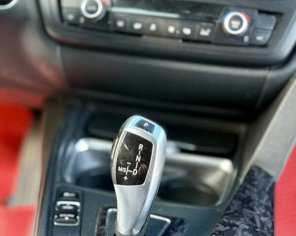 Білий БМВ 3 Серія, об'ємом двигуна 2 л та пробігом 220 тис. км за 14800 $, фото 6 на Automoto.ua