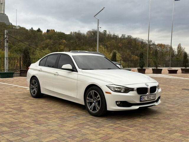 БМВ 3 Серія 2013 у Києві на Automoto.ua Білий БМВ 3 Серія, об'ємом двигуна 2 л та пробігом 200 тис. км за 9900 $, фото 2 на Automoto.ua