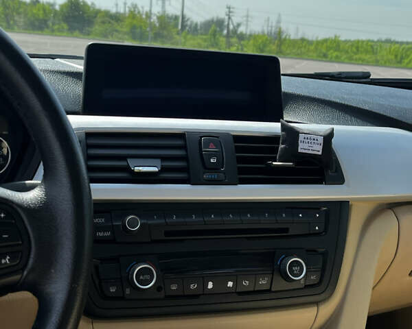 Білий БМВ 3 Серія, об'ємом двигуна 2 л та пробігом 130 тис. км за 14300 $, фото 42 на Automoto.ua