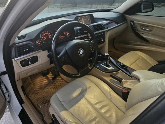 Белый БМВ 3 Серия, объемом двигателя 2 л и пробегом 216 тыс. км за 13000 $, фото 4 на Automoto.ua